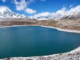 07 Taro Tso At 12:15 we reach Tara Tso (4363m), which has no inlet nor outlet, and is said to be around 40m deep. According to local legends, the lake manifested from a piece of ice brought here by a lama or Milarepa returning from Mount Kailash.